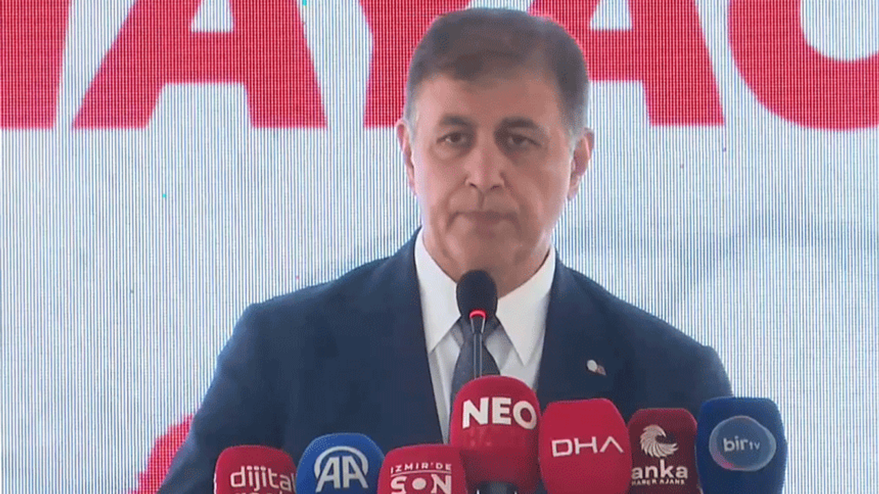 Başkan Tugay’dan 30 Ekim töreninde hükümete serzeniş: Devletin dönüşüm için gücü yok mu?