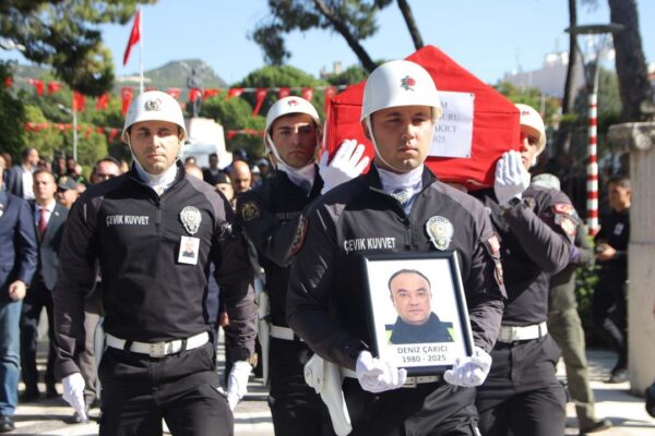 Muğla’da polis memuruna acı veda!