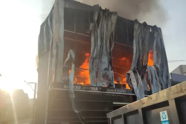 Kocaeli’ndeki yangın faciasında gözaltı sayı...