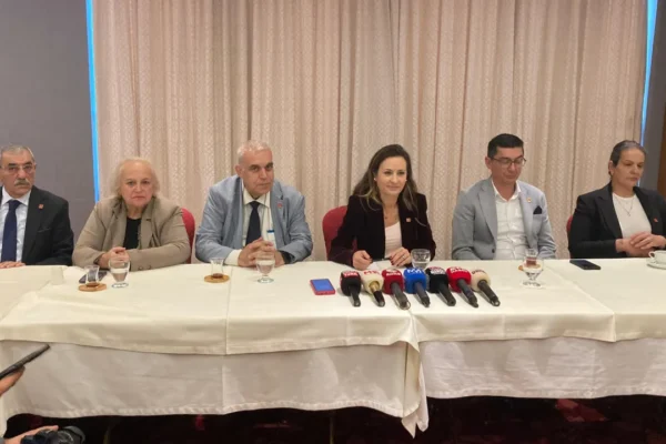 Manisa’da 30 milyonluk ruhsat vurgununa ‘tık...