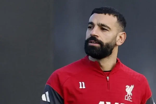 Liverpool’da kriz büyüyor: Salah için resmi ...