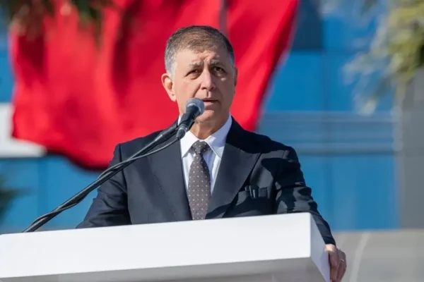 “AK Parti’ye geçecek” iddiaların...