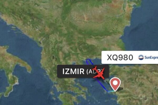 İzmir-Viyana seferinde uçak geri döndü: Korkutan i...