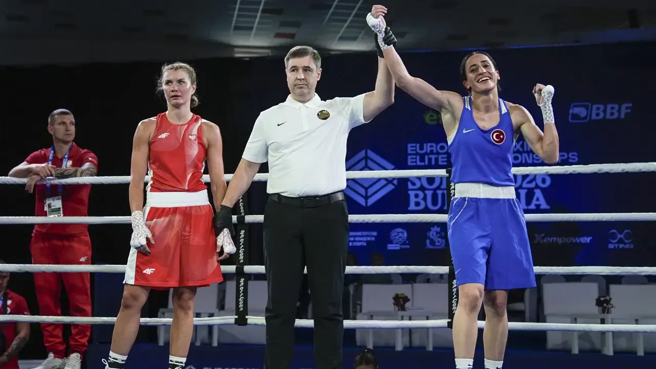 Gizem Özer, Avrupa Şampiyonası’nda madalyayı garantiledi